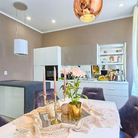 Hedone Luxury Apartment With Free Parking Пула Екстериор снимка
